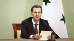 بشار الأسد، خلال توقيع البرنامج الشامل للتعاون الاستراتيجي الطويل الأمد بين إيران وسوريا، في 3 مايو/أيار 2023 في دمشق، سوريا
