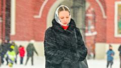 Аномальный снегопад в Москве: отмены авиарейсов, пробки, оранжевый уровень погодной опасности. Фото