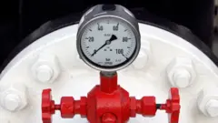 Нефтепровод «Дружба» в Венгрии, архивное фото