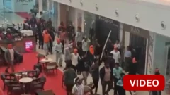 சத்திஸ்கரில் கிறிஸ்துமஸ் அலங்காரங்களை இளைஞர்கள் அடித்து நொறுக்கினர்.