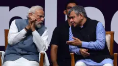 प्रधानमंत्री नरेंद्र मोदी