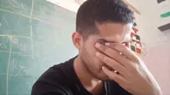 ኣዳም