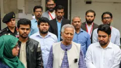 অধ্যাপক ইউনূসের পদত্যাগের আলোচনা সামনে আসায় অন্তর্বর্তী সরকারের ভবিষ্যত নিয়েই অনিশ্চয়তার সৃষ্টি হয়েছে, ফাইল ছবি