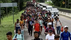 メキシコを経由してアメリカ南部へ向かう、いわゆる「移民キャラバン」