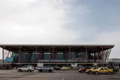 Vue générale de l'aéroport international Modibo Keita de Bamako, le 8 novembre 2025. 