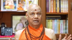 वारकरी संप्रदायातील ज्ञानेश्वर महाराज आणि तुकाराम महाराज तसेच दास परंपरेतील रामदास स्वामी यांच्या काव्यरचनांविषयी गोविंददेव गिरी महाराजांनी केलेलं भाष्य वादात सापडलं आहे.