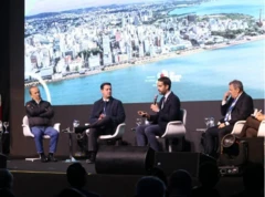 Governadores durante debate