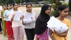 नीट के परीक्षार्थी