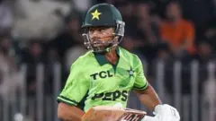 Pak vs Australia