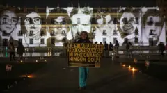 Мемориал жертвам Пиночета в Сантьяго