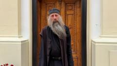 Manastir u pančevačkoj rafineriji: 'Do ograde jedan svet, iza ograde drugi'