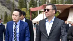 Жастин Сан менен президент Садыр Жапаров 