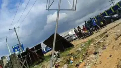 Police arrest assistant pastor sake of five pipo wey tension wire kill for Rivers