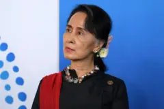 ဒေါ်အောင်ဆန်းစုကြည် စွပ်စွဲခံထားရတဲ့ ရဟတ်ယာဉ်ငှားရမ်း/ဝယ်ယူ နဲ့ဆိုင်တဲ့အဂတိအမှု က တရားလိုပြသက်သေကိုစစ်ဆေး 