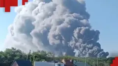 Дим над російським складом