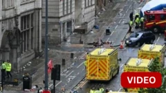 லிவர்பூல் எஃப்சி அணிவகுப்பில் மக்கள் கூட்டத்தில் புகுந்த கார்