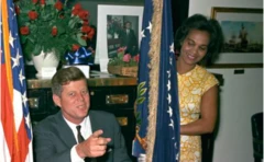 Paredes y Kennedy