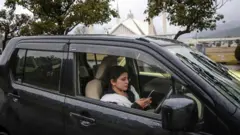 پاکستان، گاڑیاں