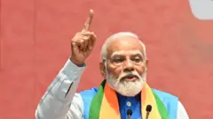 નરેન્દ્ર મોદી 