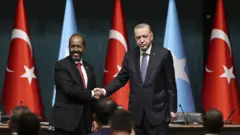 Baarlamaanka Soomaaliya ayaa toddobaadkii hore ansixiyay heshiiska