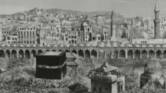 Mchoro wa karne ya 19 wa jengo la Kaaba