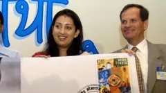 USAID प्रकरणात स्मृती इराणी यांचं नाव कसं आलं? नेमका वाद काय आहे?