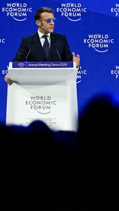 "فورشور" ترند جديد لماكرون يقلب السوشيال ميديا