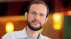 Refaat Alareer