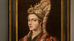 ஹுர்ரெம் சுல்தானின் இந்த ஓவியம் 16ஆம் நூற்றாண்டின் இறுதி அல்லது 17 ஆம் நூற்றாண்டின் தொடக்க பகுதியைச் சேர்ந்தது என நம்பப்படுகிறது. 2021-இல் லண்டனில் உள்ள சோதேபி ஏல விடுதியில் காட்சிப்படுத்தப்பட்டுள்ளது. 