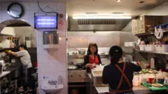 ﻿Bếp của nhà hàng Viet Soho