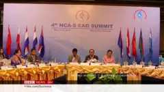 နိုင်ငံရေး ဆွေးနွေးပွဲ လုပ်ဖို့ အပစ်ရပ် တိုင်းရင်းသားလက်နက်ကိုင် ၇ ဖွဲ့ တောင်းဆို