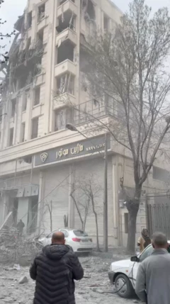 حمله به ساختمان اداری «در اجاره سپاه» در نارمک