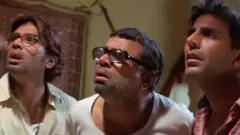 परेश रावल यांनी हा चित्रपट सोडत असल्याचे म्हटले आहे.