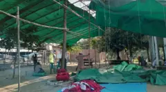 আয়োজনের পর অনুমতি না পাওয়ায় লালন মেলা বন্ধ করতে বাধ্য হয় আয়োজকরা