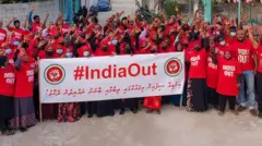 மாலத்தீவு: 'இந்தியாவே வெளியேறு' முழக்கம் ஏன் எழுந்தது? சீனா என்ன செய்கிறது?