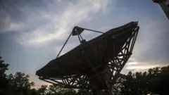 ભારત ફોરકાસ્ટ સિસ્ટમ, ડોપ્લર રડાર, ગુજરાતમાં વરસાદ ક્યારે પડશે, ભારતમાં વરસાદ, તાલુકાના સ્તરે આગાહી કરવી શક્ય બનશે, બાર કિલોમીટરના બદલે છ કિલોમીટર રિઝોલ્યુશન, IMD હવામાન વિભાગ, બીબીસી ગુજરાતી સાથે સમજો, 