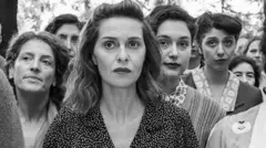 كان للعنف المنزلي الذي تعرضت له بطلة الفيلم ديليا صدى في جميع أنحاء إيطاليا