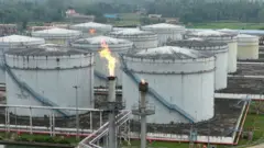 সিলেট গ্যাসফিল্ডসের দুটি প্ল্যান্টে দৈনিক চার হাজার ব্যারেল পেট্রোল ও অকটেন উৎপাদন হয়