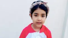 धावत्या बसमध्ये भगदाड पडल्याने चिमुरड्या अनन्याचा करुण अंत

