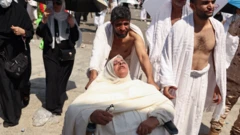 العديد من الحجاج عانوا من الحرارة الشديدة في حج العام الماضي