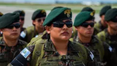 Militares de Guatemala en el aeropuerto internacional de Puerto Príncipe, Haití, el 3 de enero de 2025.