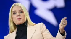 Florida Former Attorney General Pam Bondi dey tok during di annual Conservative Political Action Conference (CPAC) meeting on February 23, 2024, for National Harbor, Maryland.
