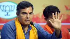 અરવિંદ કેજરીવાલને હરાવનારા પરવેશ વર્મા કોણ છે? નવી દિલ્હી વિધાનસભા ચૂંટણી, બીબીસી ગુજરાતી, બીબીસી ન્યૂઝ ગુજરાતી, ભાજપ, કેજરીવાલ