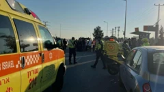 الإسعاف الإسرائيلي في موقع الحادث 