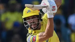 ऋतुराज गायकवाड चेन्नई सुपरकिंग्जच्या कप्तानपदी, धोनीने सोडलं पद