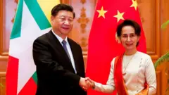 ၂၀၂၀ ပြည့်နှစ်တုန်းက သမ္မတရှီ နဲ့ နိုင်ငံတော်အတိုင်ပင်ခံ ဒေါ်အောင်ဆန်းစုကြည်တို့ တွေ့ဆုံစဉ် 