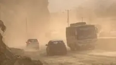 मुग्लिन पोखरा सडक