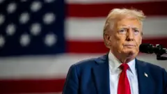 ዶናልድ ትራምፕ