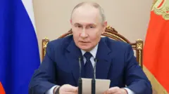 Путин в Кремле