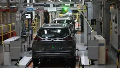 Linha de produção de automóveis no Brasil